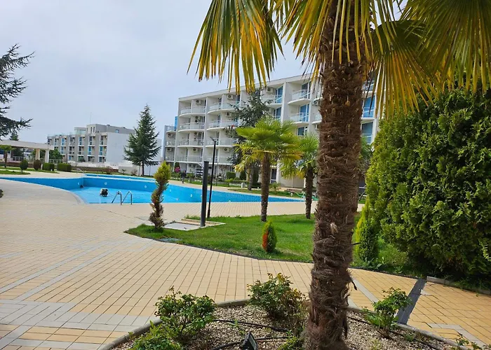 студио за гости на сарафово アパート *