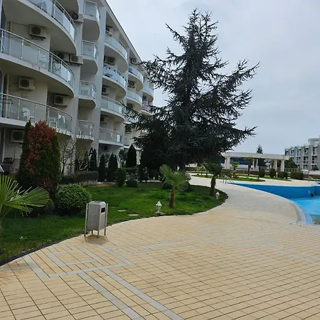 студио за гости на сарафово Apartman